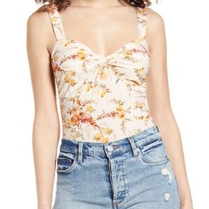 NWT Leith Floral Twist Detail Sweetheart Top